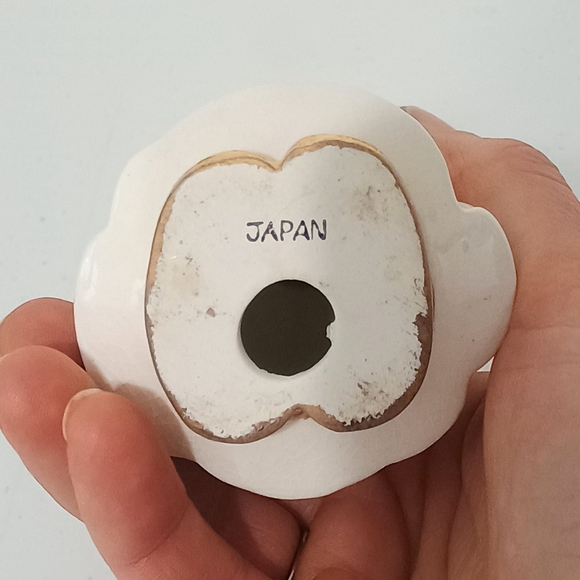 Vintage 1950s Japan Snowflake Angel Figurine Pink Hat Gold Shoes - Picture 8 of 9